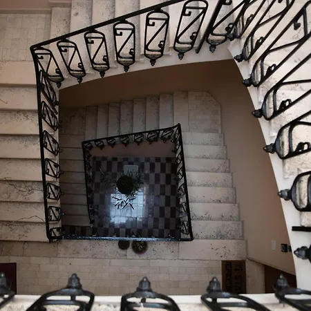 דירה Elegant Few Steps From Bari's Heart
